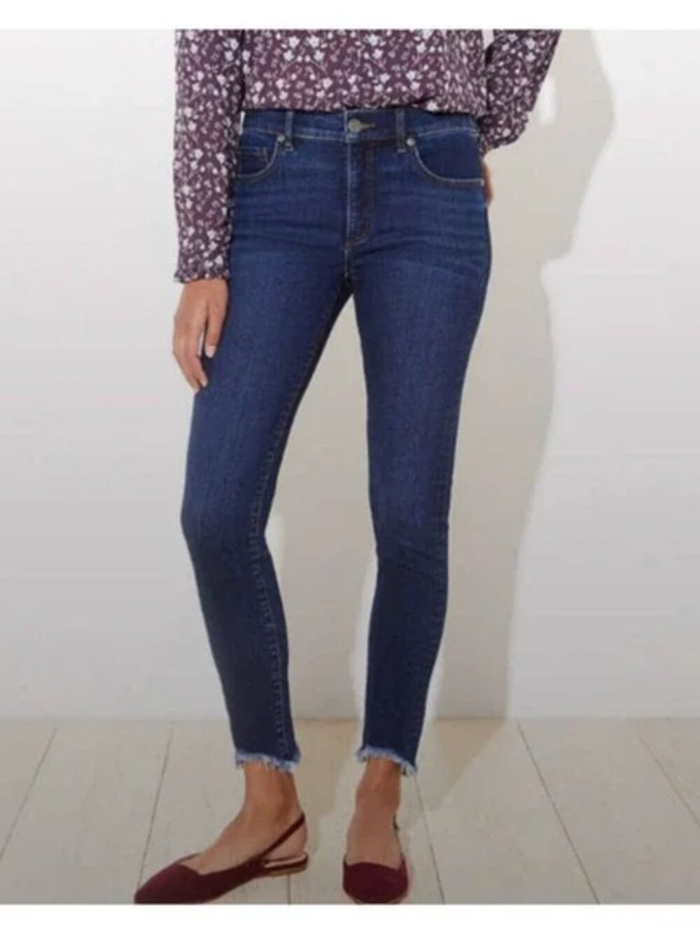 LOFT NWT Curvy Skinny Dark Wash Blue Raw Chewed Hem Jeans